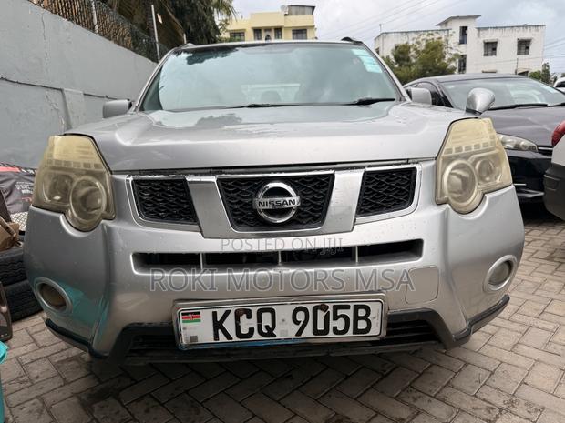 Nissan X-Trail 2013 Silver