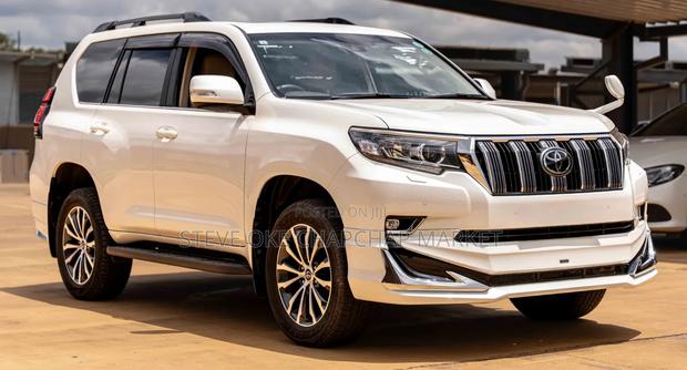 Toyota Land Cruiser Prado 2.8 2021 White