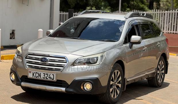Subaru Outback 2.5i 4dr Wagon AWD (2.5L 4cyl CVT) 2015 Brown