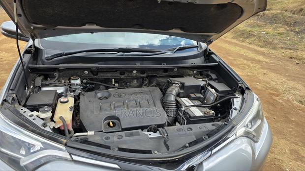 Toyota RAV4 2017 Silver