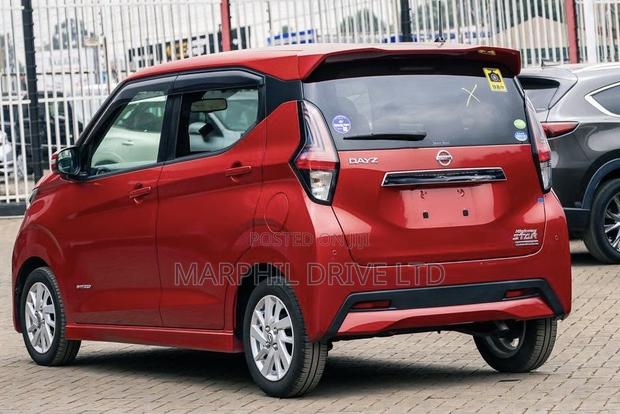 Nissan Dayz 2019 Red