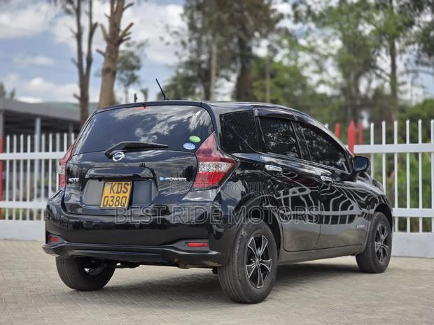 Nissan Note 1.2 Hybrid 2018 Black