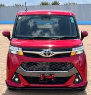 Toyota Tank 1.0 FWD 2019 Red for sale