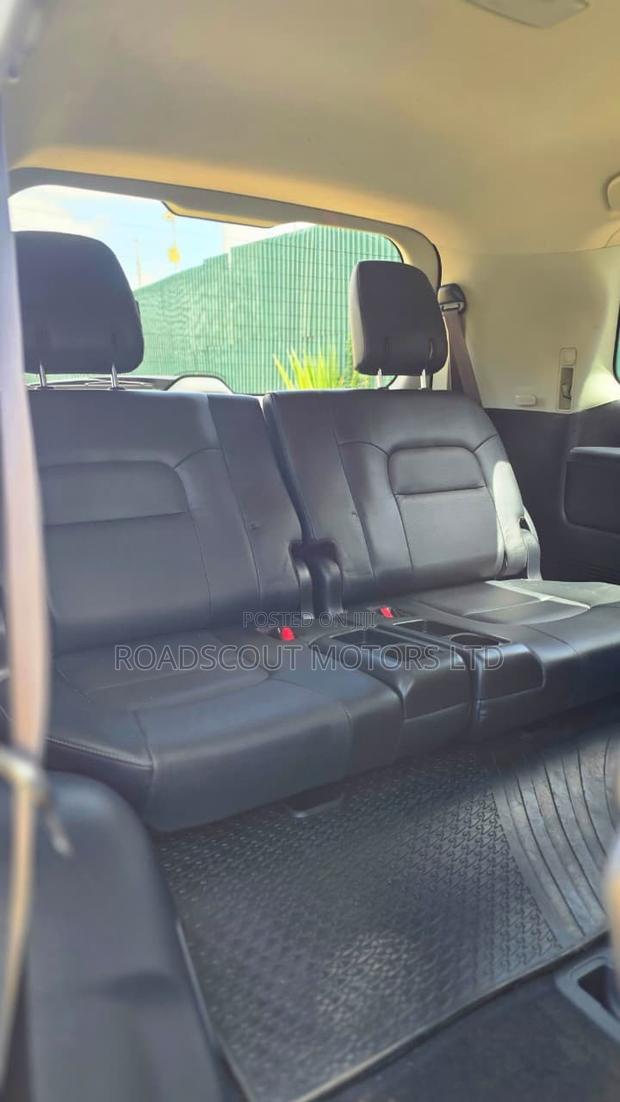 Toyota Land Cruiser 4.5 V8 VXR 2019 Gray