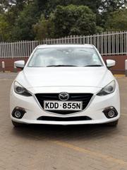 Mazda Axela SV Premium 2014 White for sale