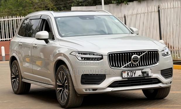 Volvo XC90 2020 Brown