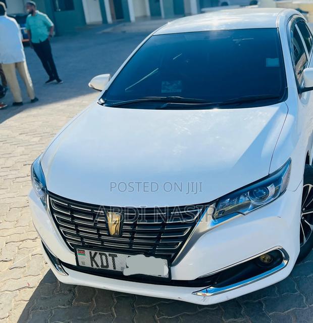 Toyota Premio 2017 White