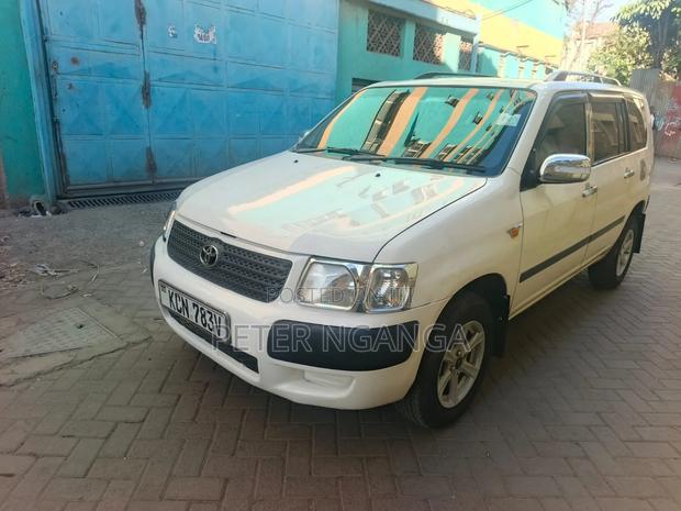 Toyota Succeed 2011 White