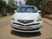 Toyota Ractis 1.5 FWD 2009 White for sale