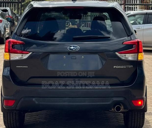 Subaru Forester 2019 Black