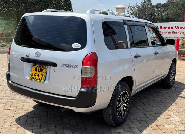 Toyota Probox 2018 Silver