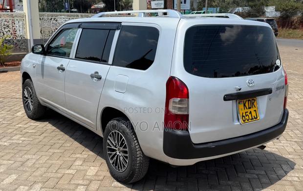 Toyota Probox 2018 Silver