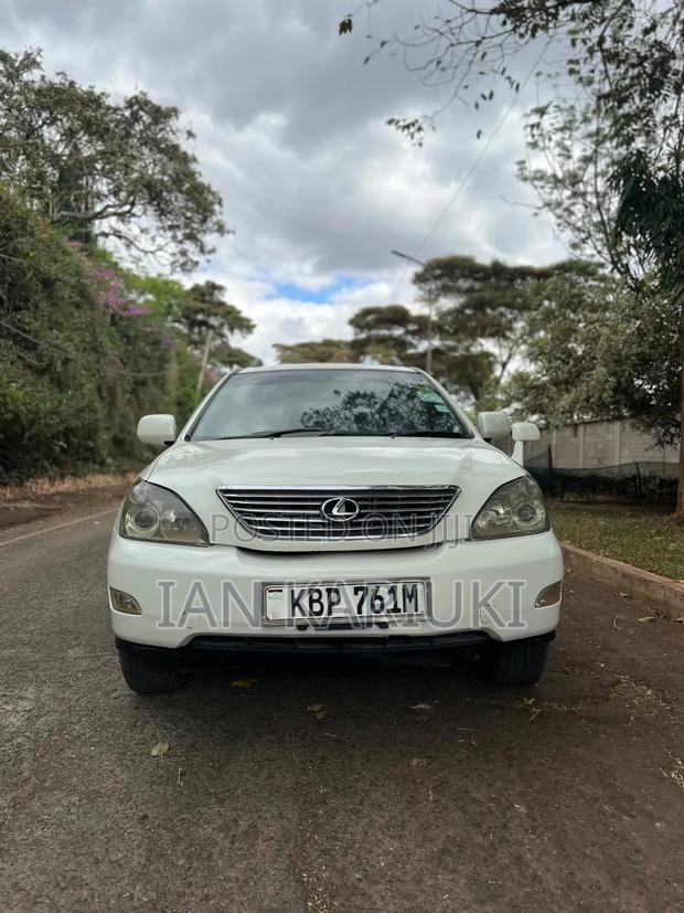 Toyota Harrier 2005 White