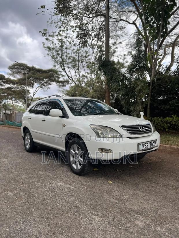 Toyota Harrier 2005 White