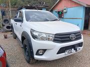 Toyota Hilux 2019 White for sale