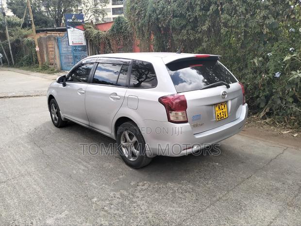 Toyota Corolla Fielder 2014 Silver