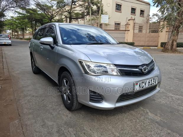 Toyota Corolla Fielder 1.5 Petrol FWD 2013 Silver
