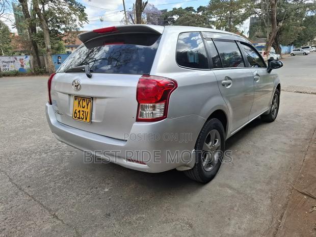 Toyota Corolla Fielder 1.5 Petrol FWD 2013 Silver