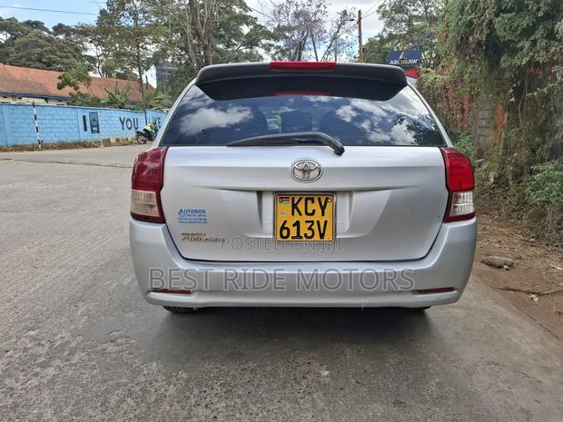 Toyota Corolla Fielder 1.5 Petrol FWD 2013 Silver