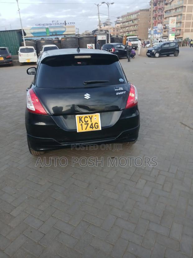 Suzuki Swift 2012 Black