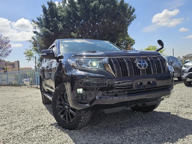 Toyota Land Cruiser Prado 2020 Black