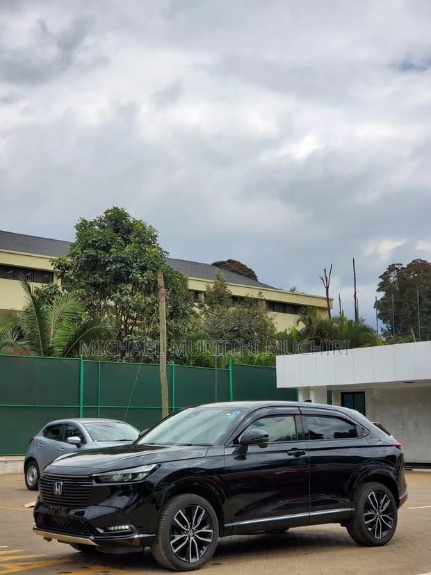 Honda Vezel 2021 Black