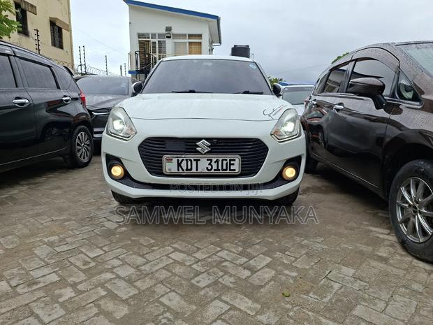 Suzuki Swift 2018 Pearl