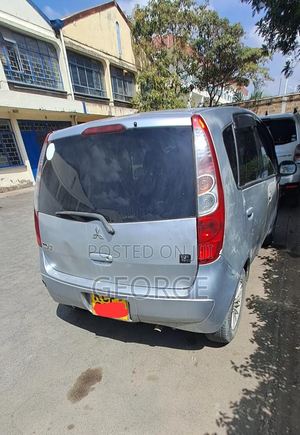 Mitsubishi Mirage 2011 Silver