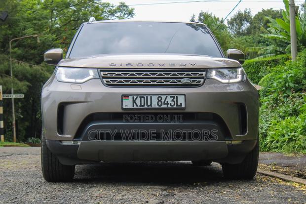 Land Rover Discovery Sport 2017 Gray