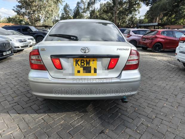 Toyota Premio 2006 Silver