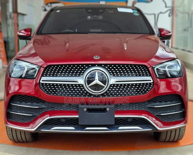 Mercedes-Benz GLE-Class 2019 Red