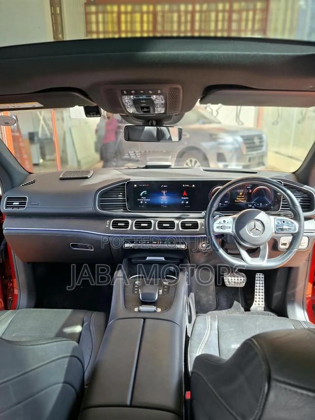 Mercedes-Benz GLE-Class 2019 Red