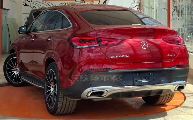 Mercedes-Benz GLE-Class 2019 Red