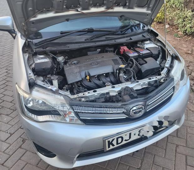 Toyota Axio 2014 Silver