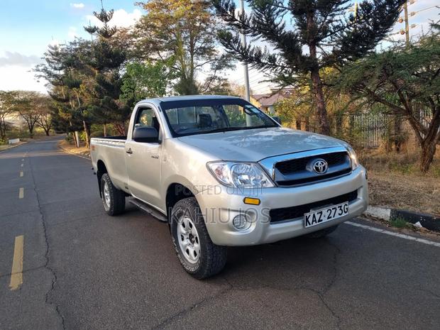 Toyota Hilux 2007 Silver