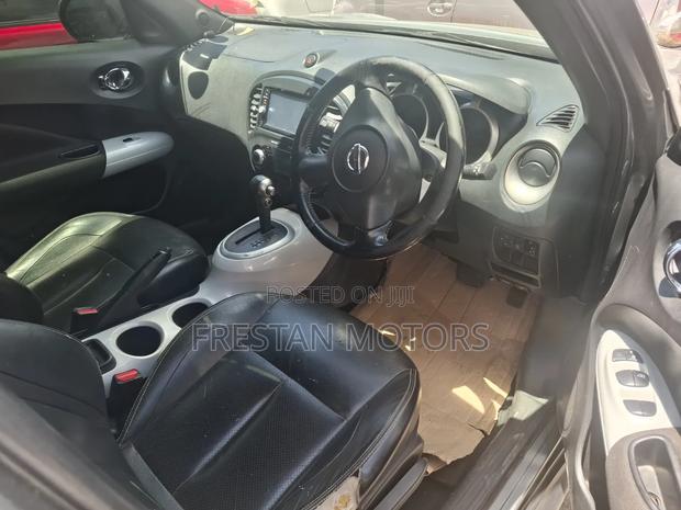 Nissan Juke 2012 Gray