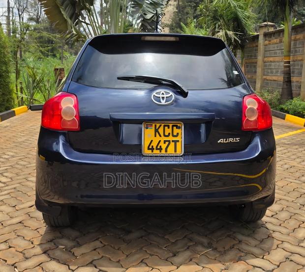 Toyota Auris 2008 Blue