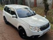 Subaru Forester 2012 White for sale