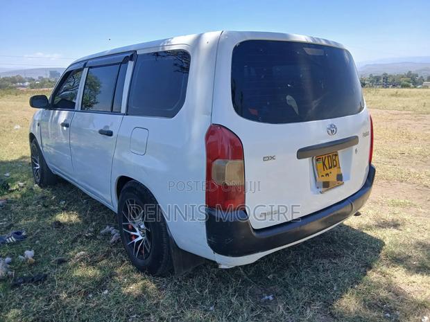Toyota Probox 2014 White