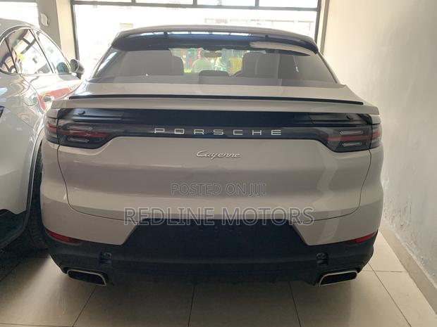 Porsche Cayenne S AWD 2019 Beige