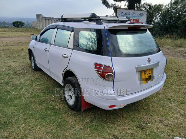 Nissan Advan 2009 White