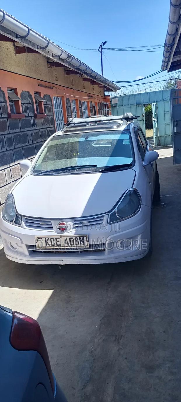 Nissan Advan 2009 White
