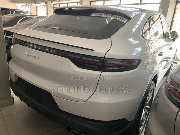 Porsche Cayenne S AWD 2019 Pearl