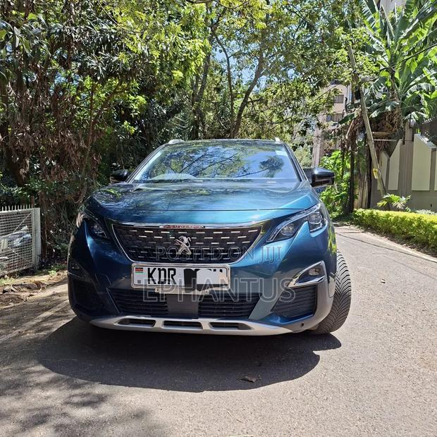 Peugeot 5008 1.6 THP 165 GT Line 2017 Blue