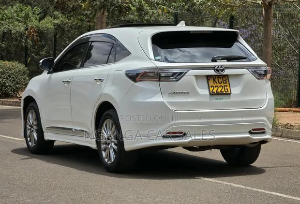 Toyota Harrier 2014 White