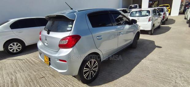 Mitsubishi Mirage 2017 Silver