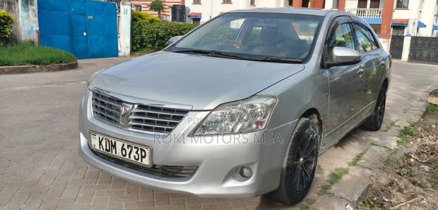 Toyota Premio 2016 Silver