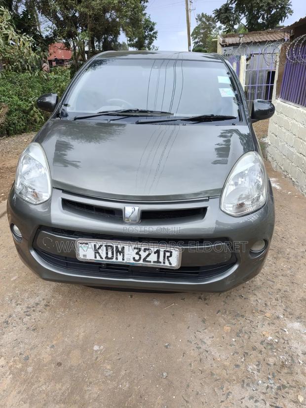 Toyota Passo 2015 Gray