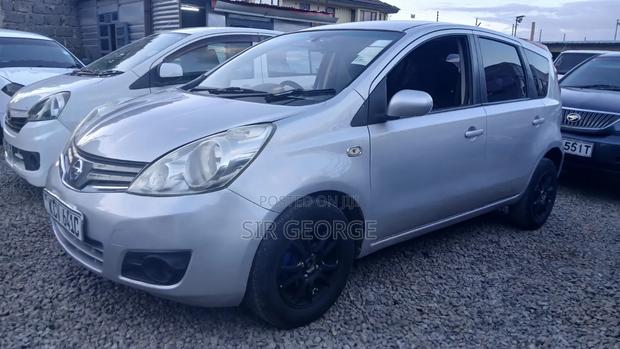Nissan Note 2012 Silver
