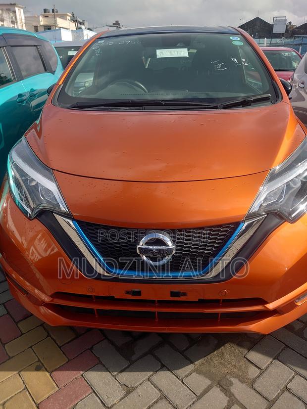 Nissan Note 1.2 Hybrid 2020 Red